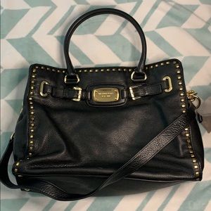 Clean leather, beautiful large bag